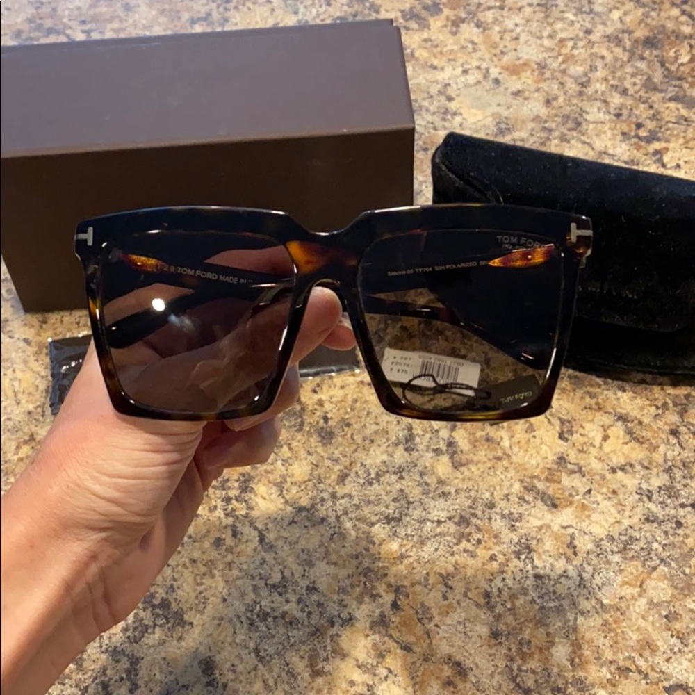 Tom Ford Oversized Sunglasses